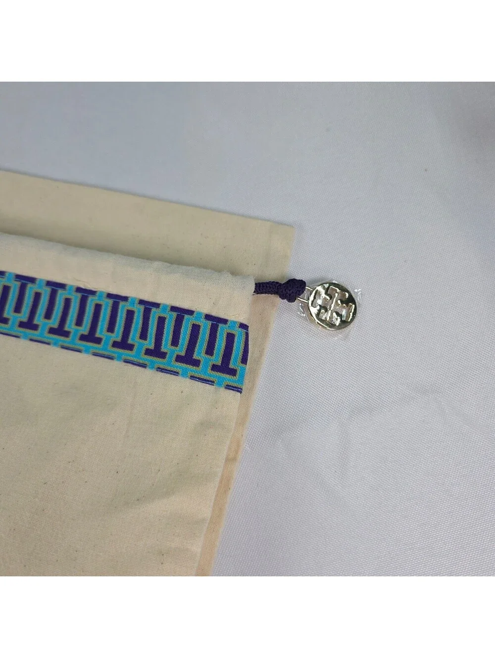 New Tory Burch Canvas Dust Bag Set of 2 Logo Drawstring Gold Charm Cream Multi